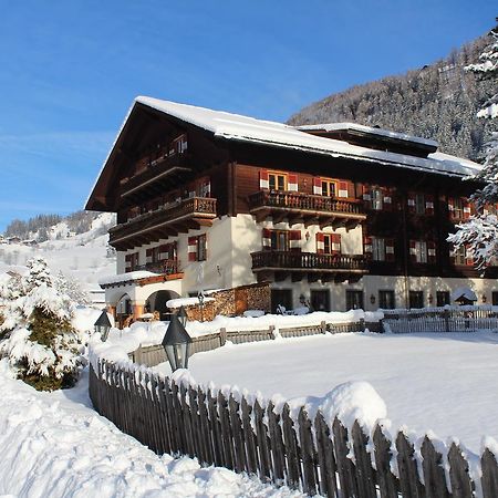 Hotel Schlosswirt Großkirchheim Dış mekan fotoğraf