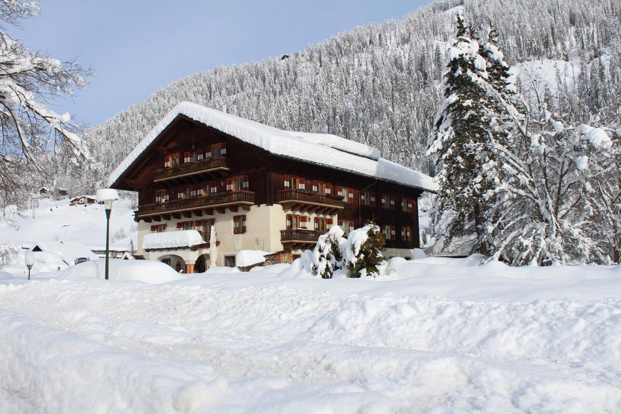 Hotel Schlosswirt Großkirchheim Dış mekan fotoğraf