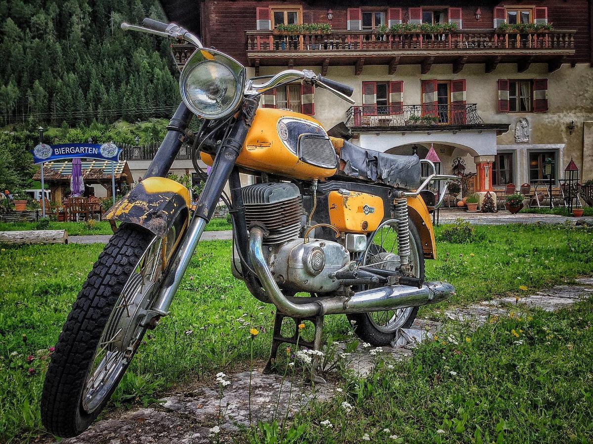 Hotel Schlosswirt Großkirchheim Dış mekan fotoğraf