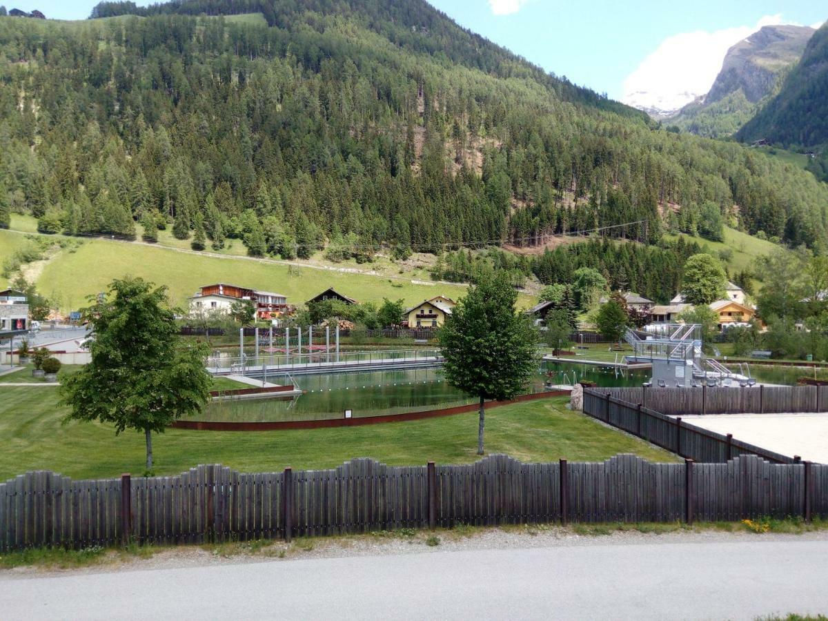 Hotel Schlosswirt Großkirchheim Dış mekan fotoğraf